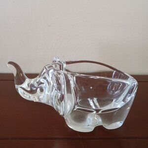 Sasaki Glass Elephant